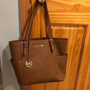 Michael Kors Jet set tote
